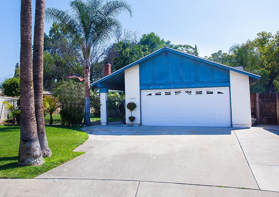 1st image of 1945 S Laurel Pl