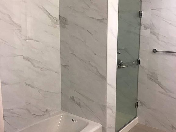 5th image of 136-46 41st Ave #2B