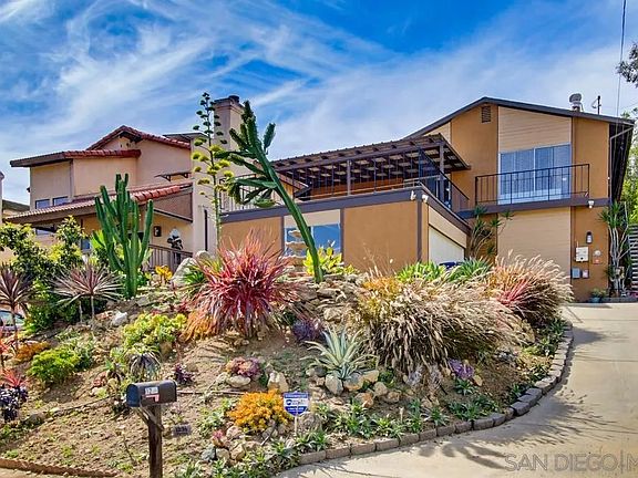 2nd image of 1234 Sangamon Ave