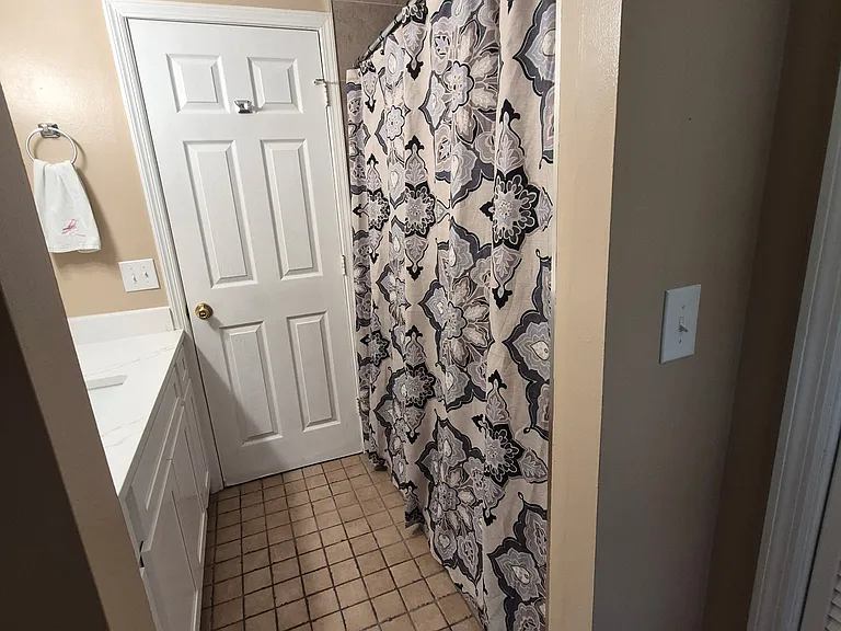 40 Hunters Path Rd — Photo 11