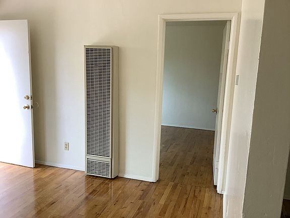 4th image of 3500 E 54th St #3504-4