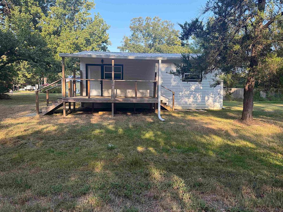 1st image of 606 N Friou St