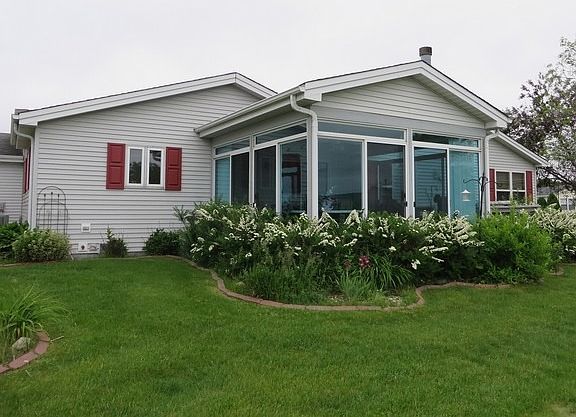 5th image of 310 Del Mar Ln