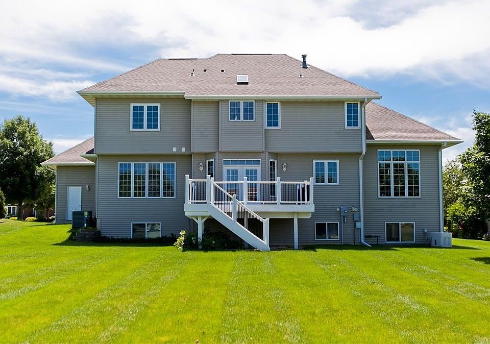 2nd image of 2880 Silver Oak Trl