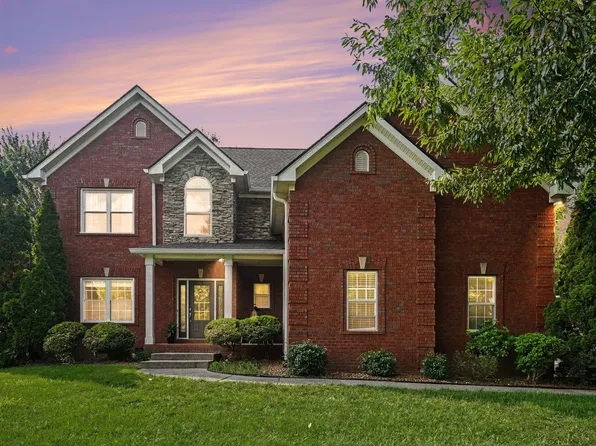 1185 McCoury Ln, Spring Hill, TN 37174
