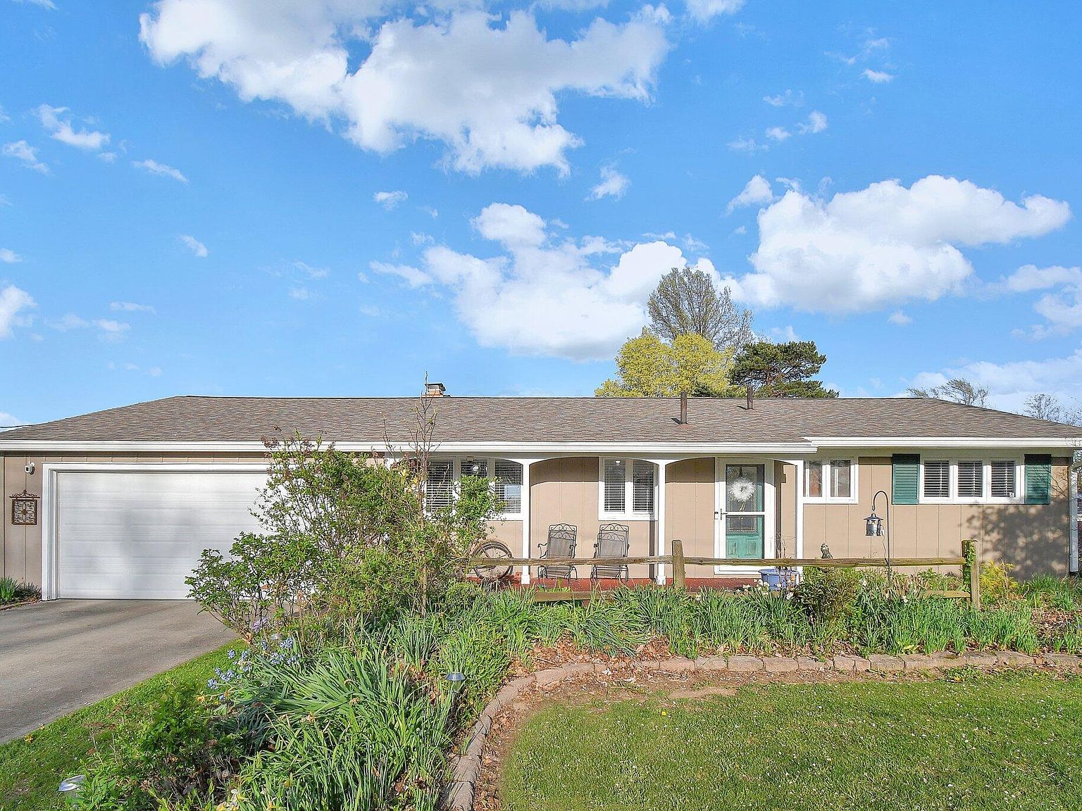 55 Hilltop Rd, Mansfield, OH 44906 | Zillow