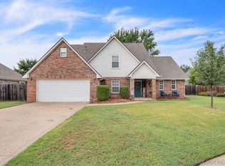 11518 S Mulberry Ln, Jenks, OK 74037