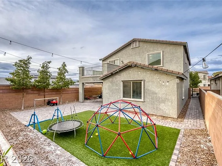 3135 Hazy Hills Ave — Photo 27