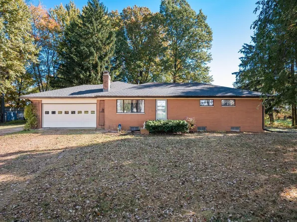 11109 York Rd, Baltimore, OH 43105