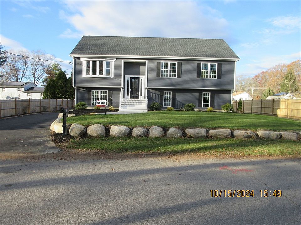 1st image of 102 Brentwood Ave