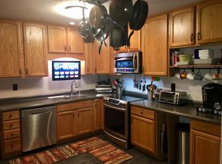 600 King Arthur Dr, Gastonia, NC 28056