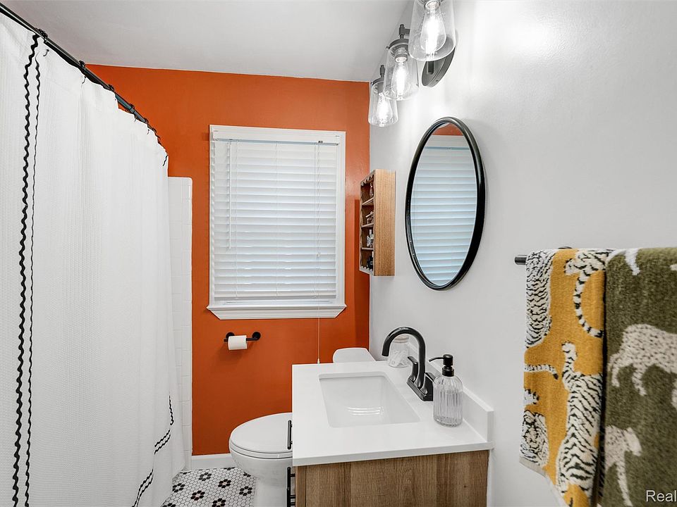 1705 West Blvd, photo 14