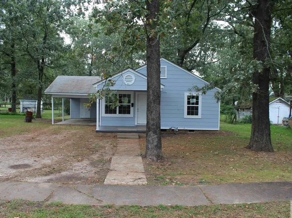 311 E 13th St, Hope, AR 71801