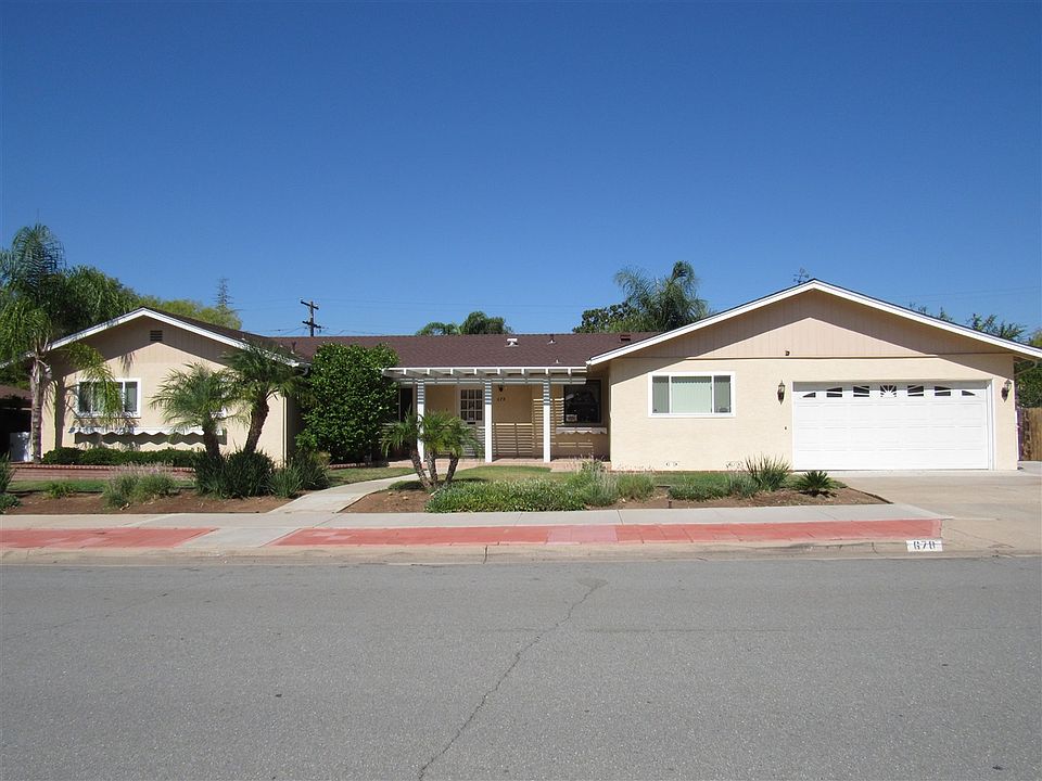 1st image of 678 Live Oak Dr