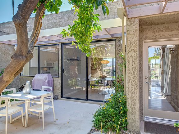 3rd image of 839 N Calle De Pinos