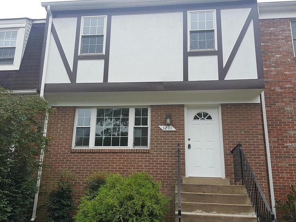 1st image of 1211 Thomas Jefferson Pl