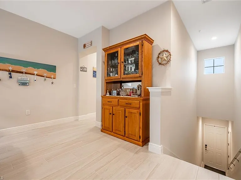2555 Seychelles Dr #406 — Photo 5