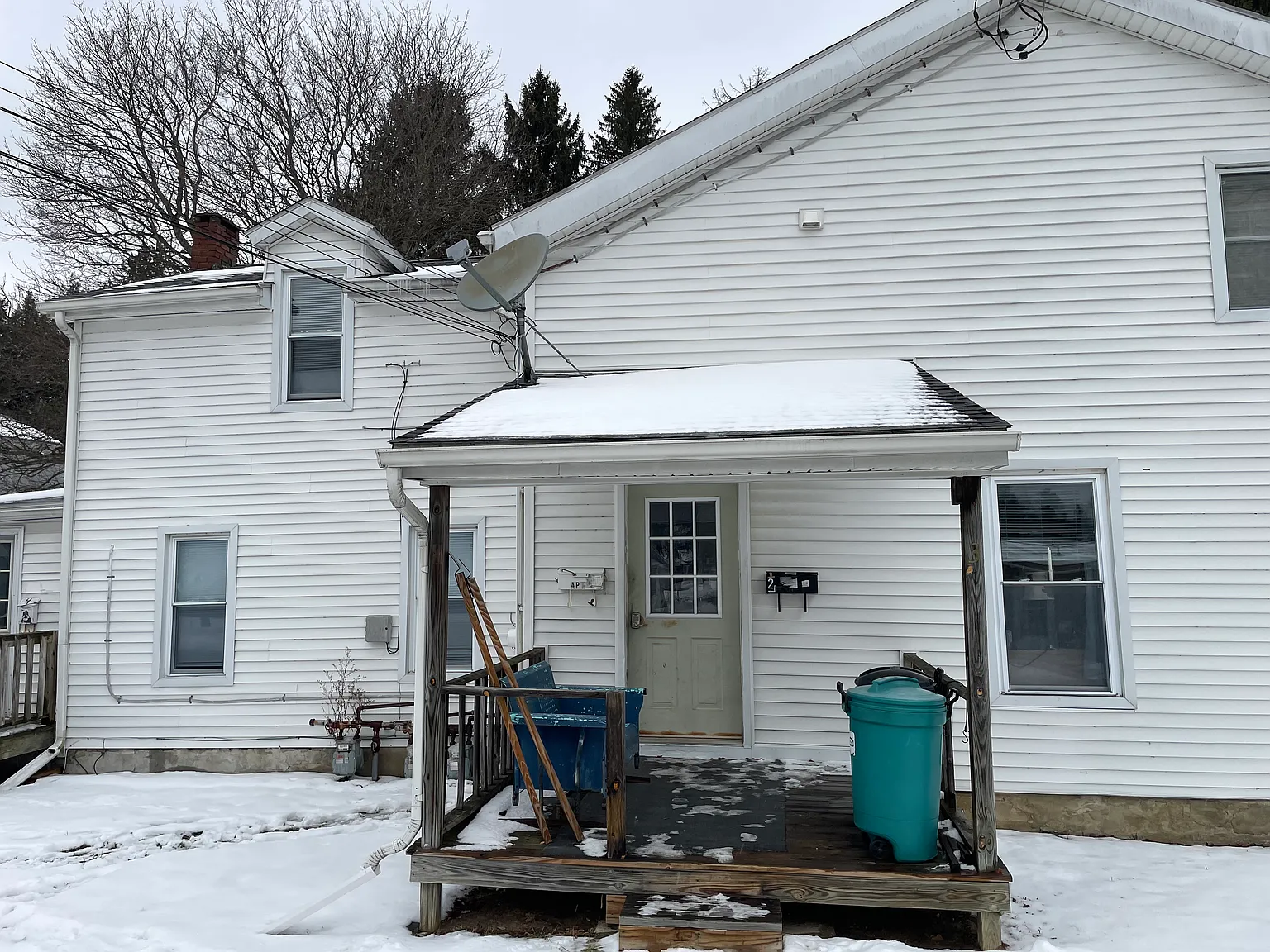1 bed, 300 sqft, $600 — Photo 2