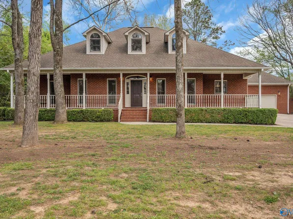 119 Kingswood Dr NW, Huntsville, AL 35806