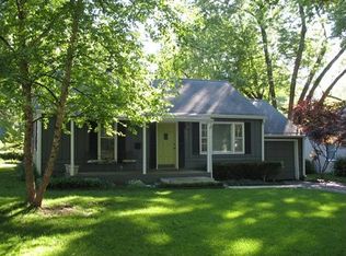 4141 W 73rd St, Prairie Village, KS 66208