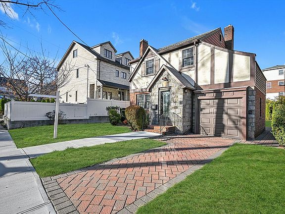 2nd image of 8511 Eton St
