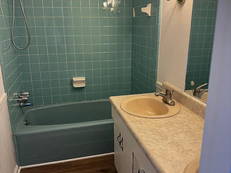 12610 Providence Rd — Photo 29