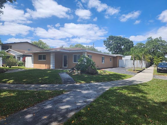 2nd image of 6201 Hayes Street