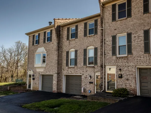 3224 Kirklevington Dr, Lexington, KY 40517