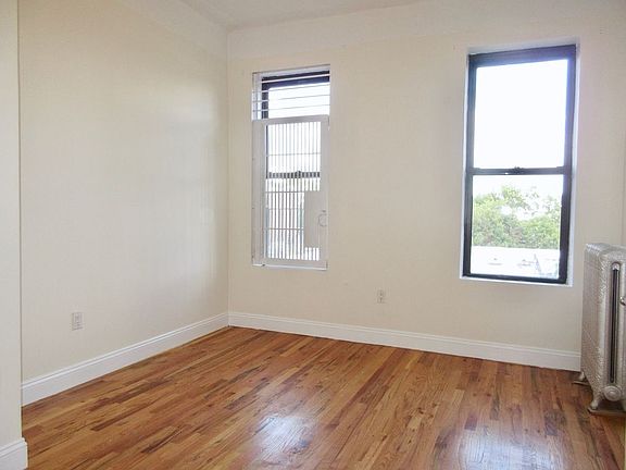 5th image of 685 Sterling Pl #4L