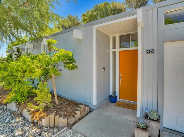 43 San Marino Ct, Walnut Creek, CA 94598