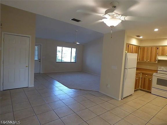 4th image of 17225 Johnston Dr