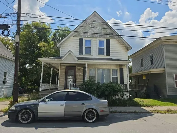 152 N Seminary St, Barre, VT 05641