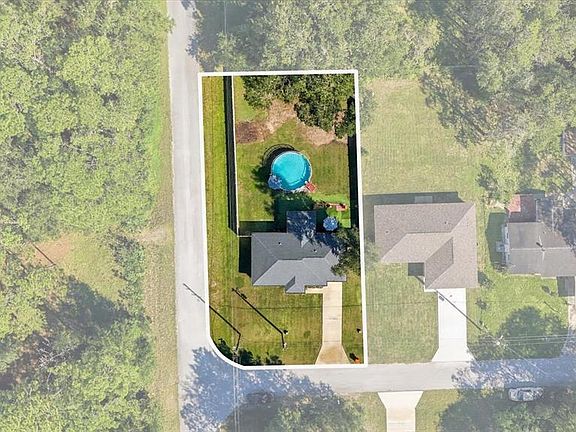 2nd image of 20945 SW ROBIN DRIVE