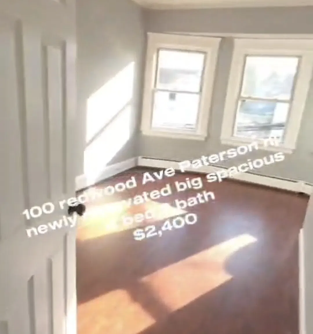 4 bed, $2,300 — Photo 2