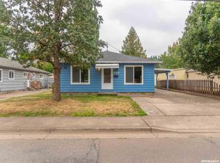 425 Oak Ter, Sweet Home, OR 97386