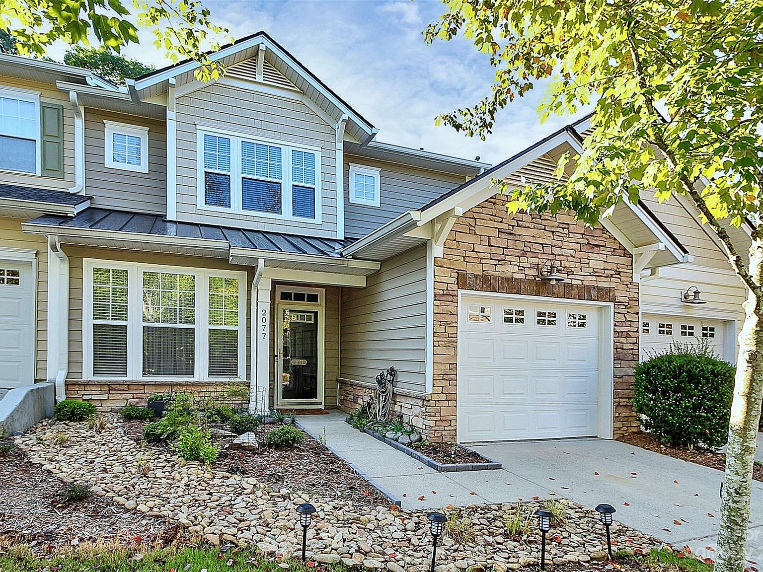 2077 Calloway Pines Dr