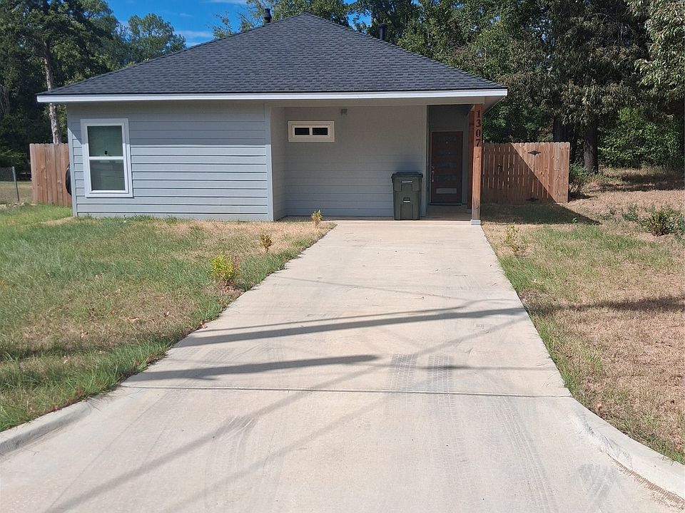 1st image of 1307 W 33rd St