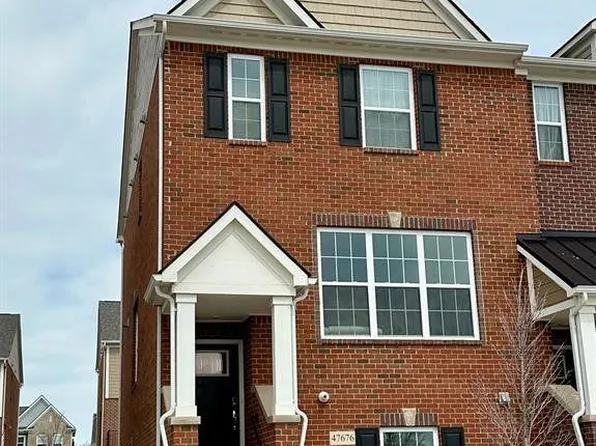 47676 Alden Ter S, Northville, MI 48168