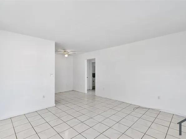 16100 NE 19th Ct Suite 4, Miami, FL 33162