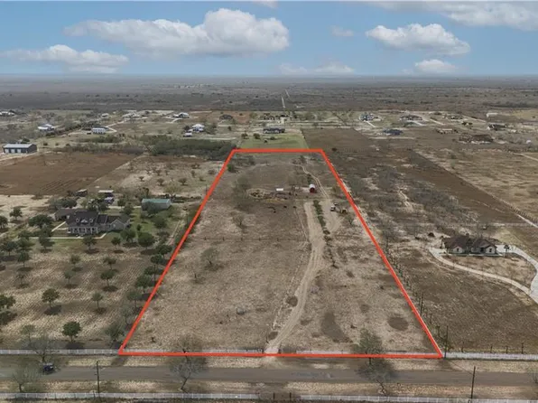20703 Los Venados Dr, Edinburg, TX 78542