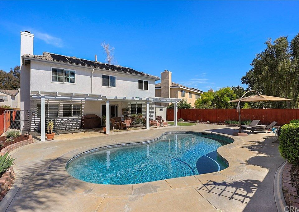 1st image of 32967 Bonita Mesa St