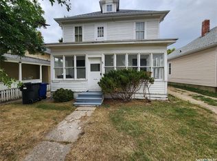 5 Prairie Ave, Weyburn, SK S4H0K9
