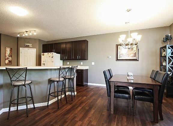 3rd image of 202 River Woods Dr W