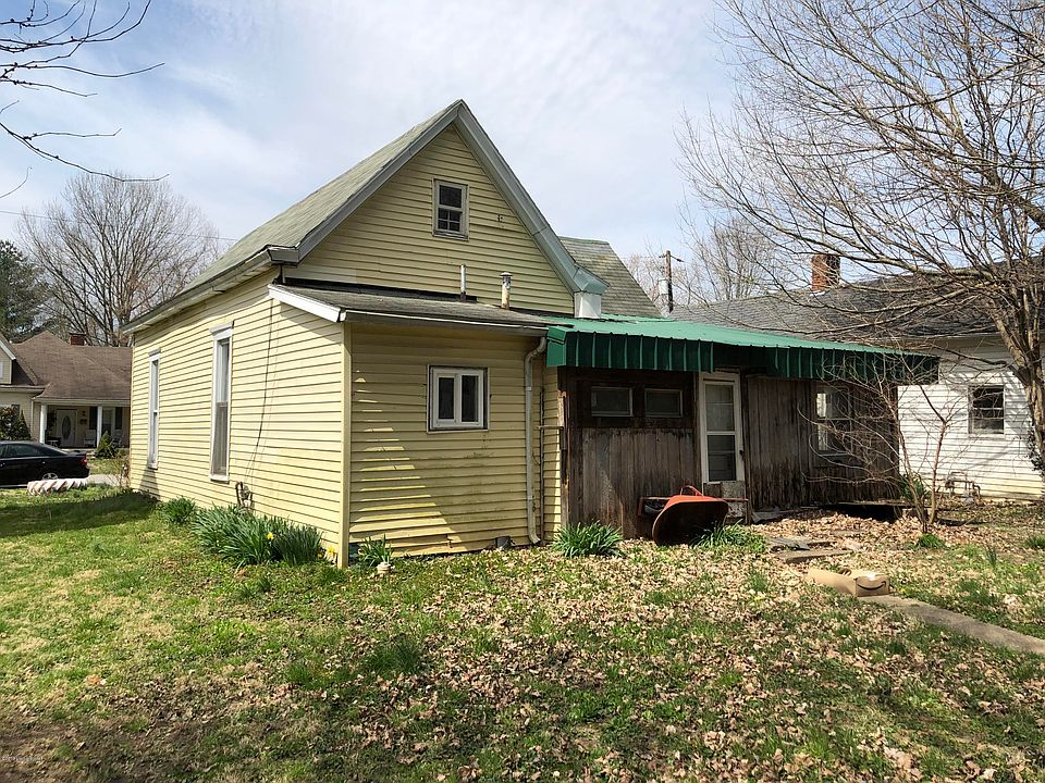 2nd image of 901 6th St