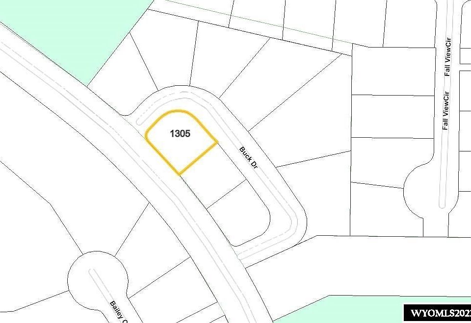 2nd image of 1305 Buck Dr