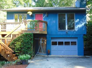 2238 Brecknock Dr, Winston Salem, NC 27103