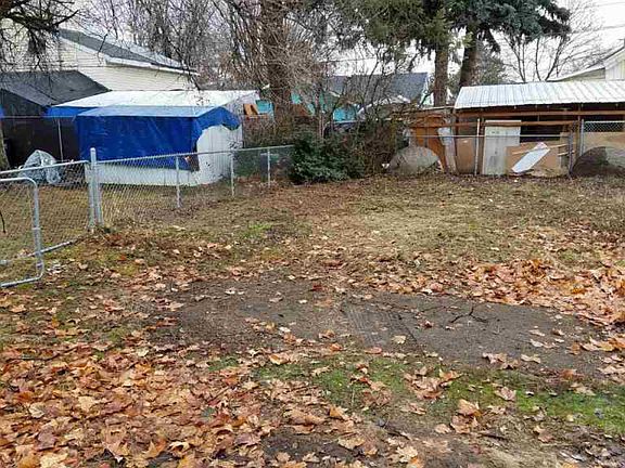 5th image of 2326 E Bridgeport Ave