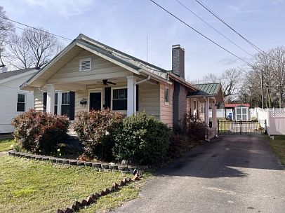 3rd image of 1117 Melbourne Ave