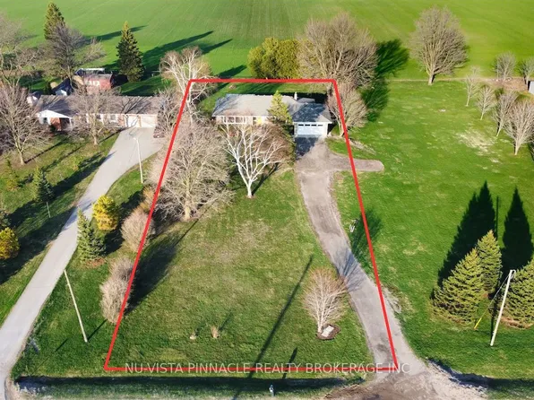 21752 Richmond St, Middlesex Centre, ON N5X 4B2