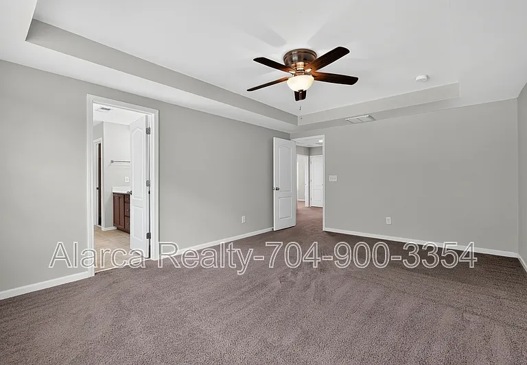 11528 Lottingly Dr — Photo 32